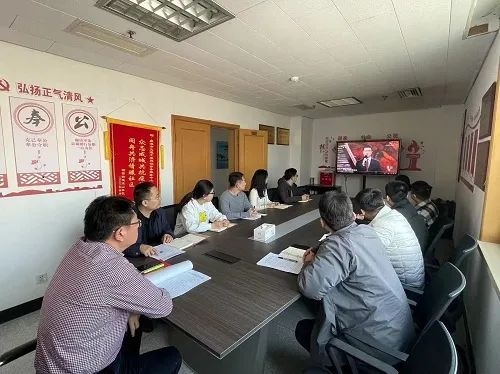 市交通工程中心党支部开展“聆听榜样故事·学习榜样精神”主题党日活动